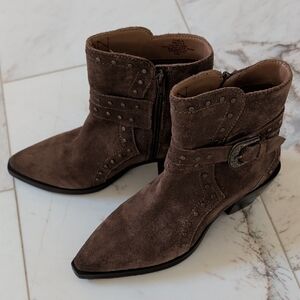 Vintage Crown CV- Kilon Leather Ankle Boots, Brown Color Women.
